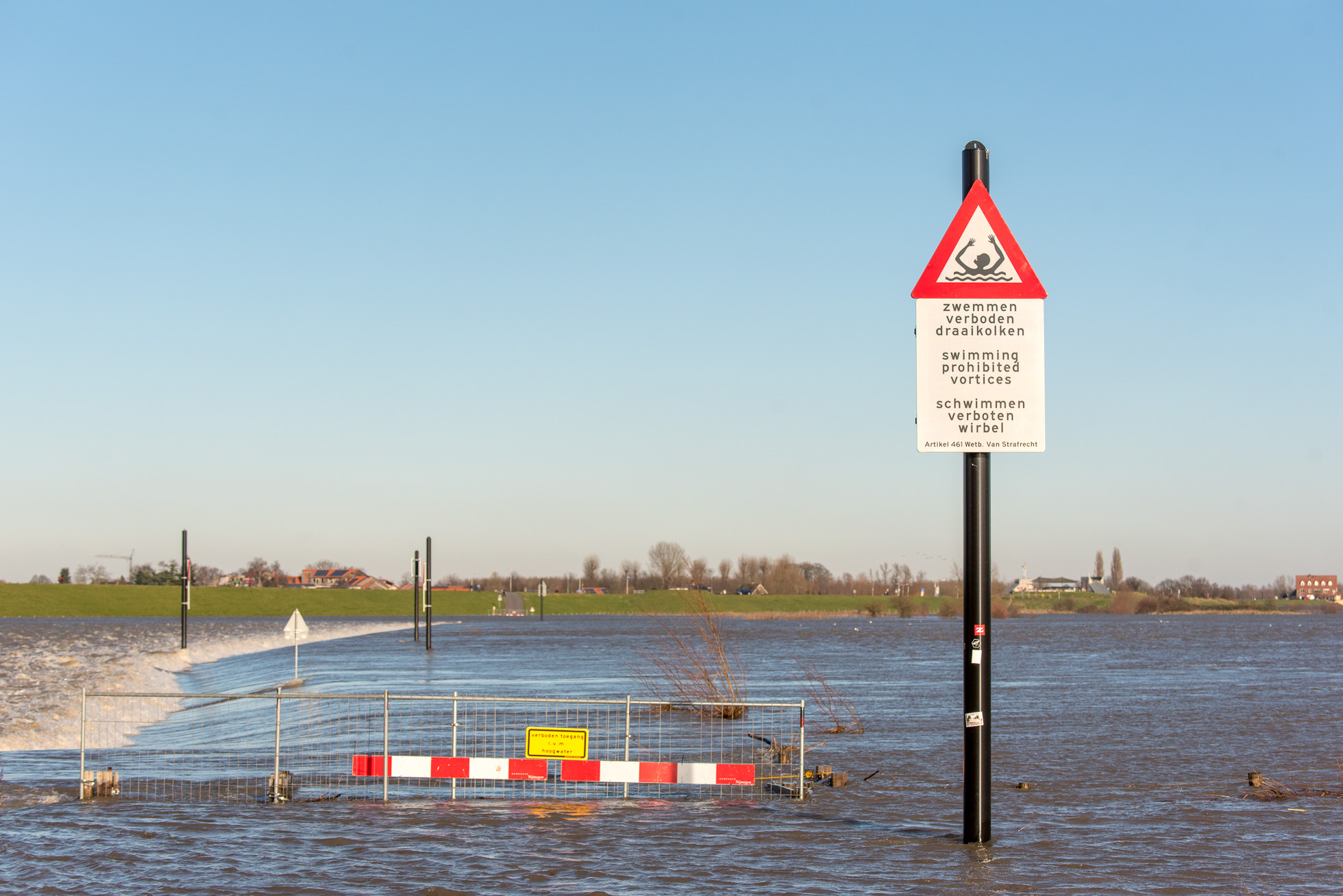 Hoogwater en dijkbewaking